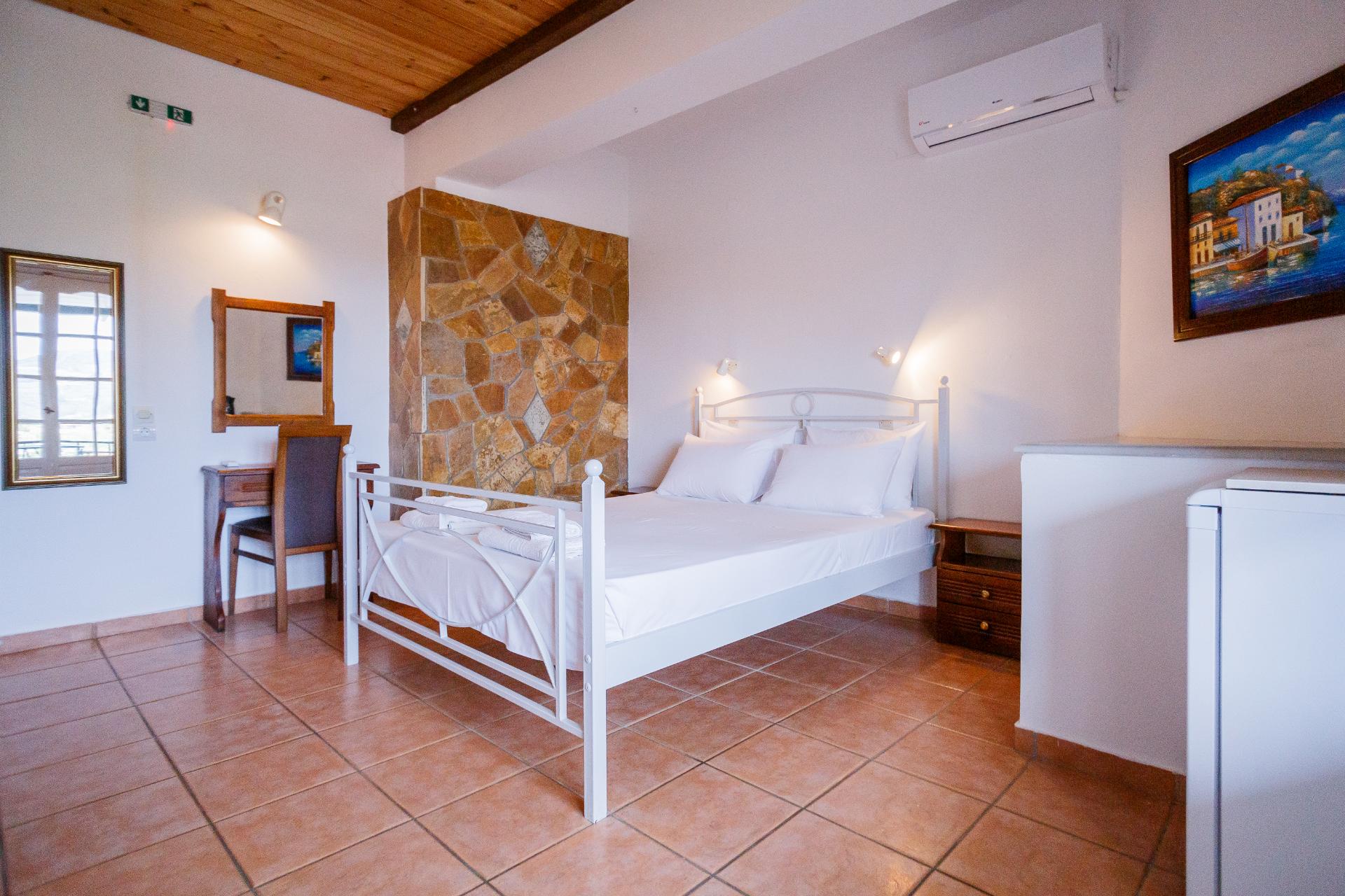 to konaki alykes zakynthos zante