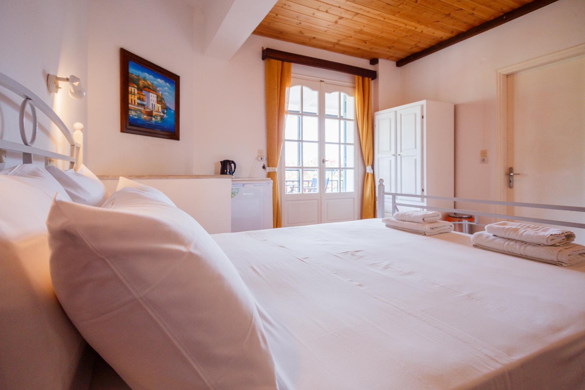 to konaki alykes zakynthos zante