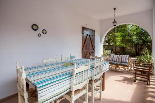 alikes alykes to konaki Zakynthos